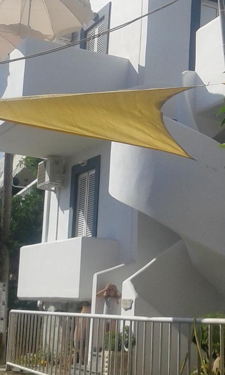 Ocean Bay Apartman Árvi Kültér fotó